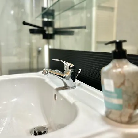 Zar 3 Апартаменти Трієст