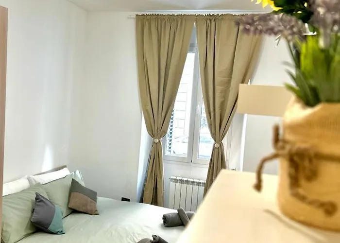 Апартаменты Zar 3 *